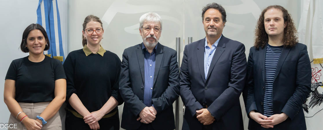 Firma de convenio con la Asociación Civil Data Género thumbnail