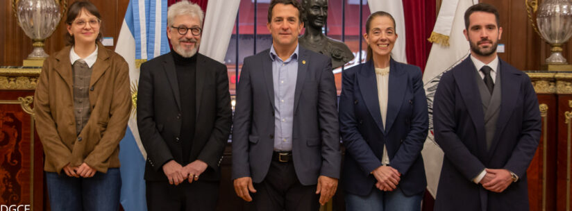 Firma de convenio con la Legislatura porteña